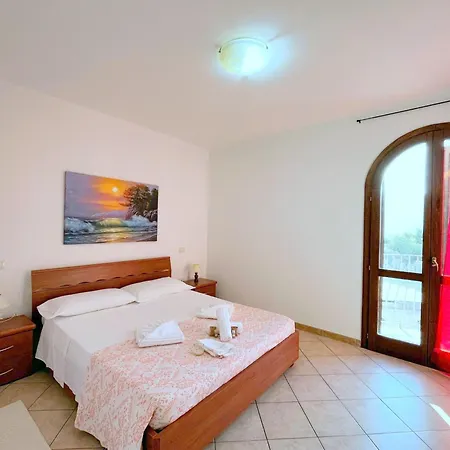 Nyaraló Viola House *